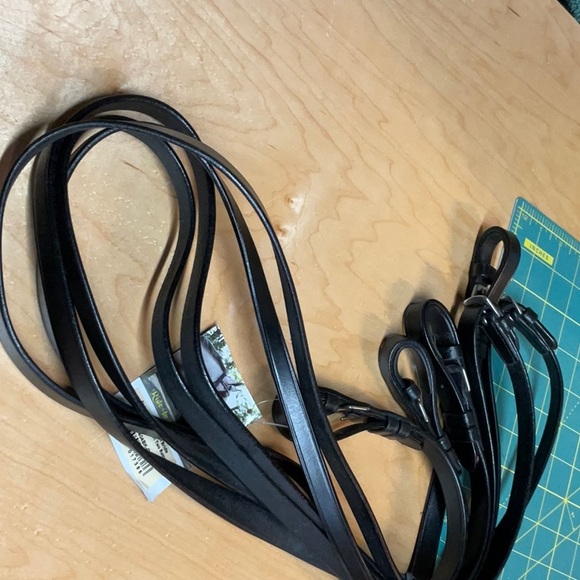 Paris Tack Weymouth Bridle with double reins (black) COB - Picture 6 of 6